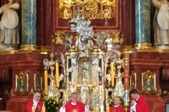 1688999450638