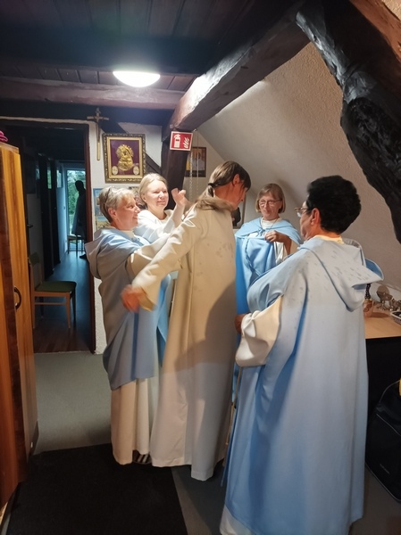 1719003530526
