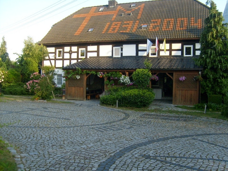 1_S6300807